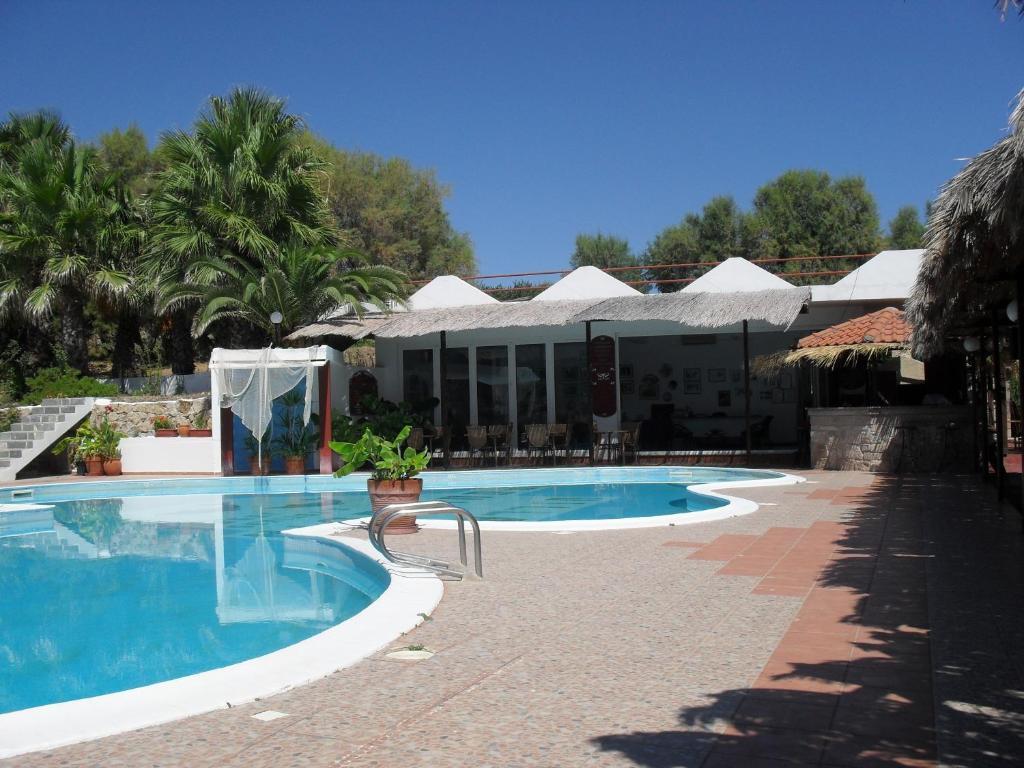 Villa Pouloudia Vatera Exteriér fotografie
